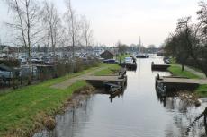 Jachthafen De Domp links im Hintergrund